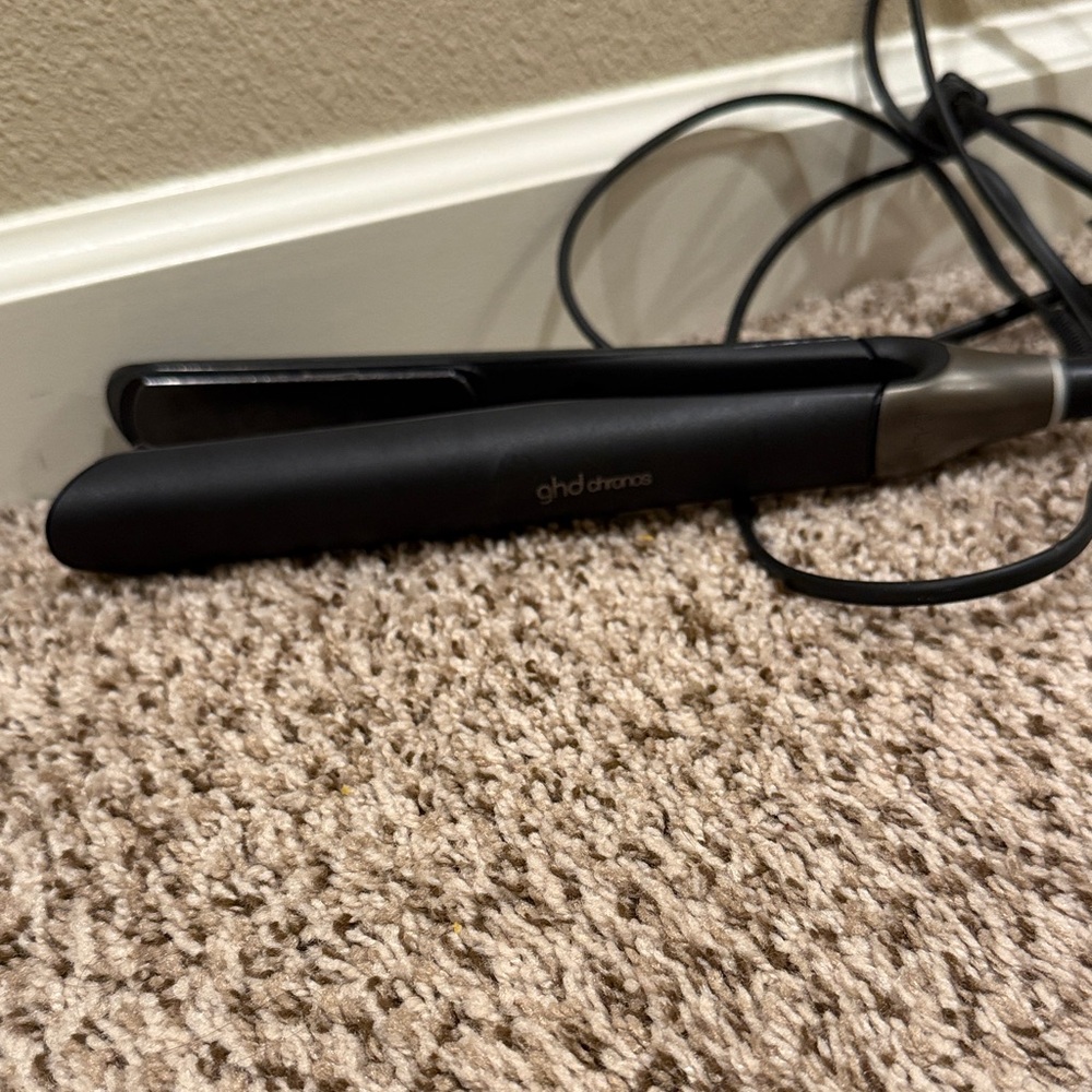 ghd Chronos Professional Styler in Black - Picture 3 of 6
